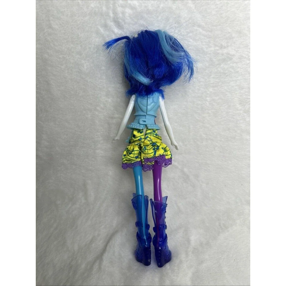 Hasbro 2014 My Little Pony Equestria Girls Rainbow Rocks DJ Doll 9 Inch w/ Combs